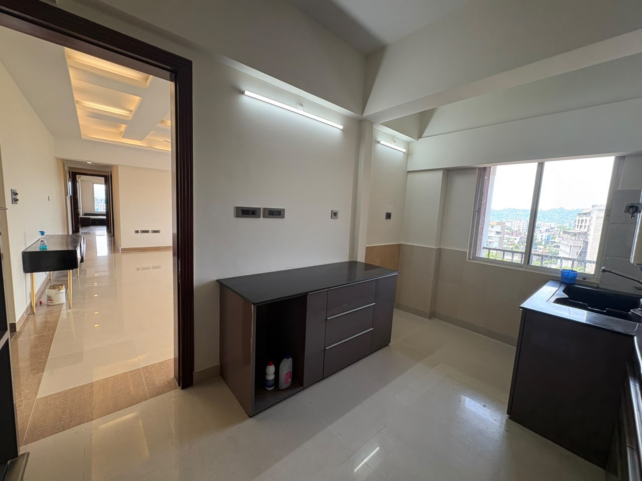 Semi Furnished 4bhk in Zoo Road Tiniali, Guwahati, Assam, India for Rent